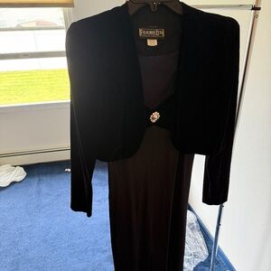 Filigree collections long gown dress with velor velvet jacket size 10